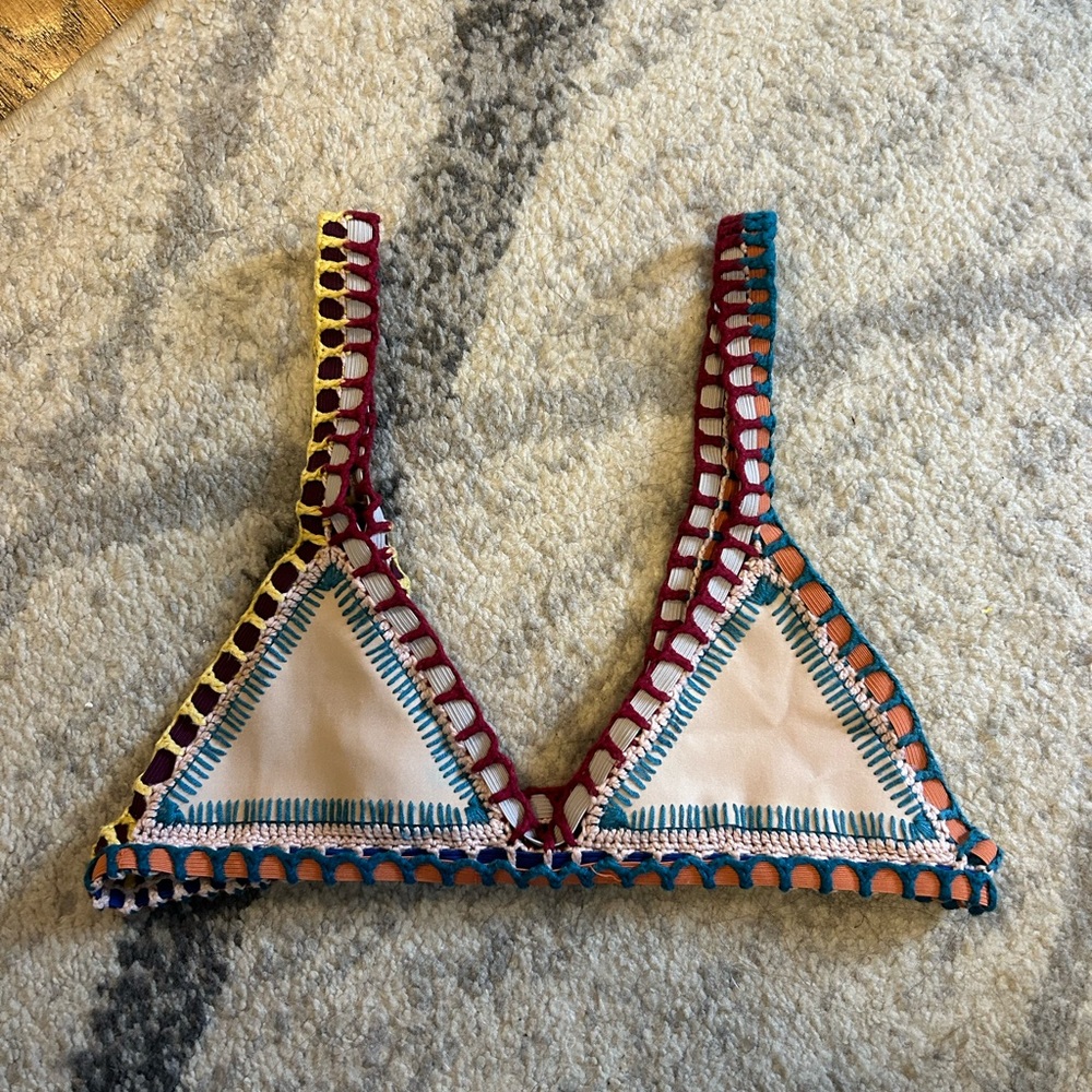 Kiini bikini top size M